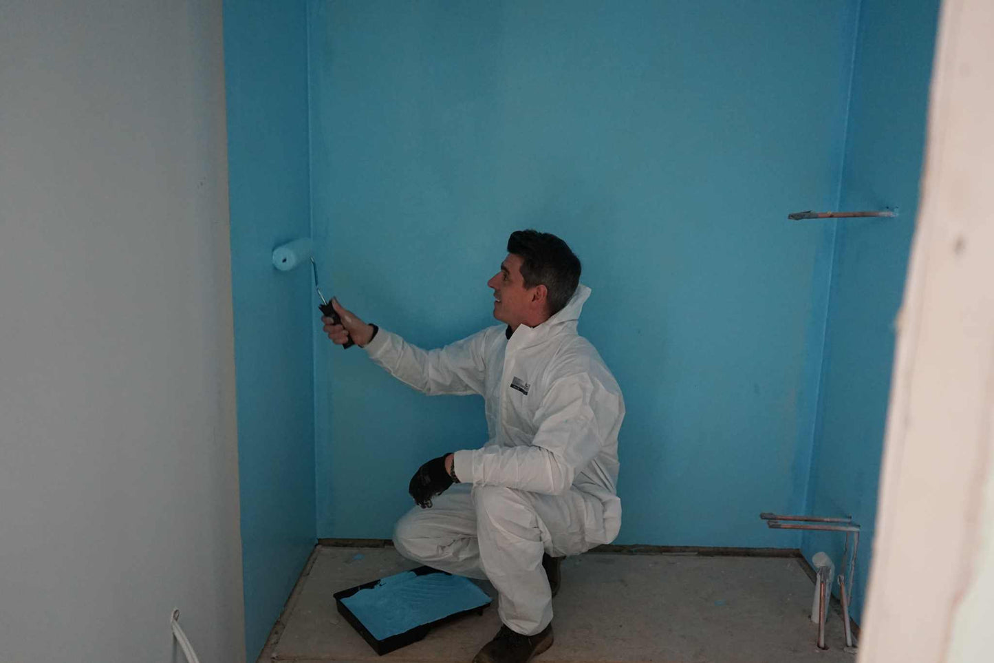 Poseidon - Bathroom & Wetroom Waterproofing Membrane Paint (7kg, 10kg, 12kg) - Spray / Roller