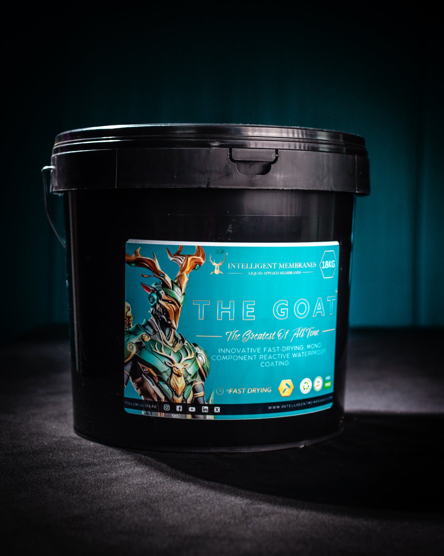 Pintura de revestimiento flexible e impermeable The Goat (18 kg) – Rodillo 