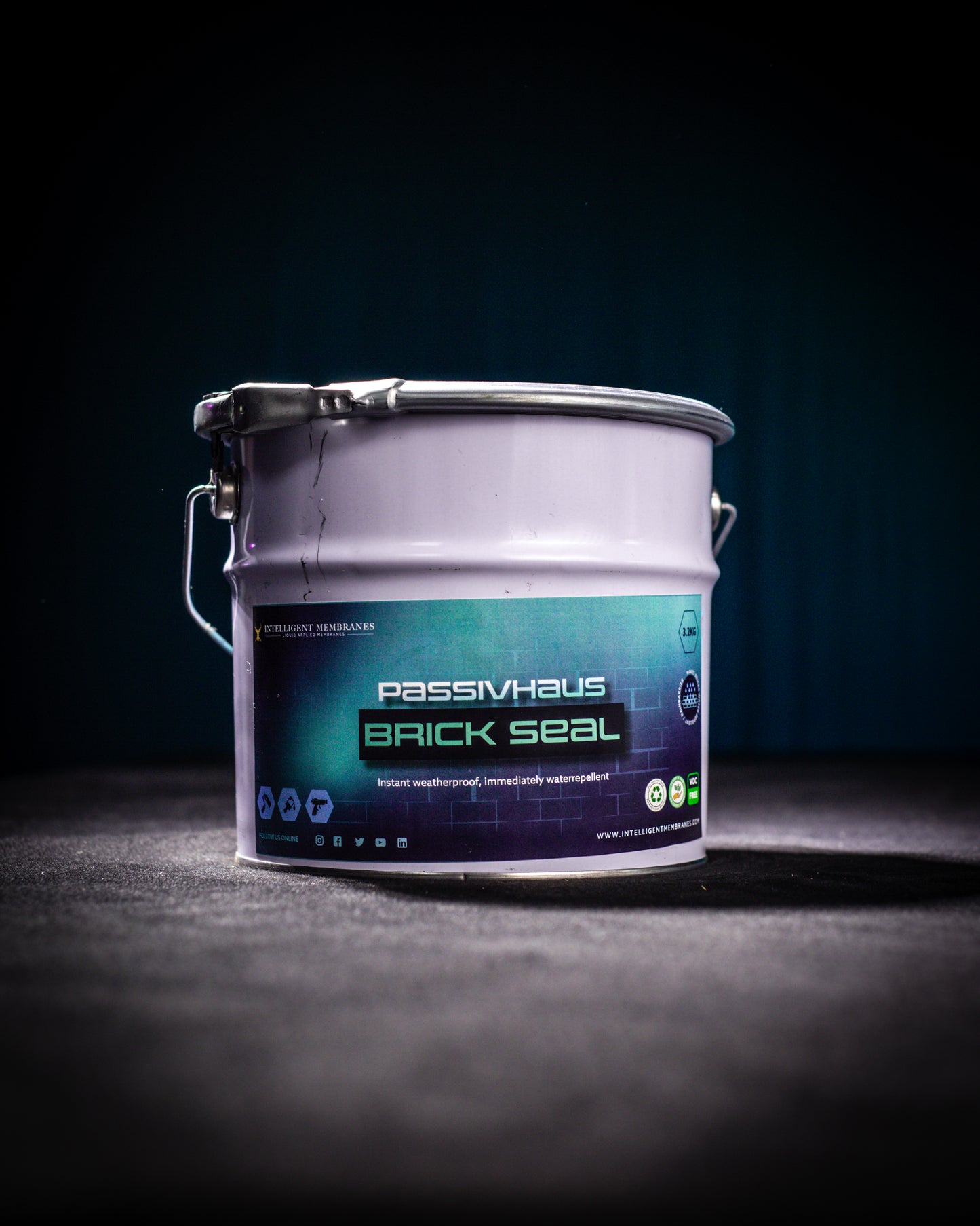 Weatherproof Masonry Damp Proof Paint