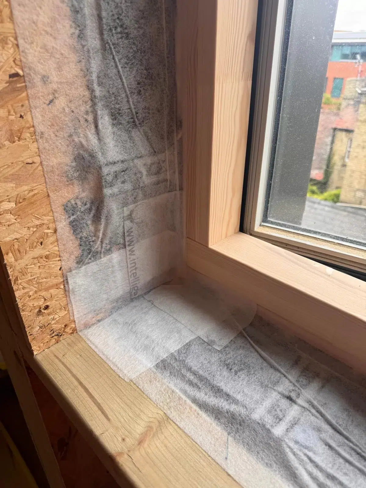 Airtight fleece tape for eco and airtight projects